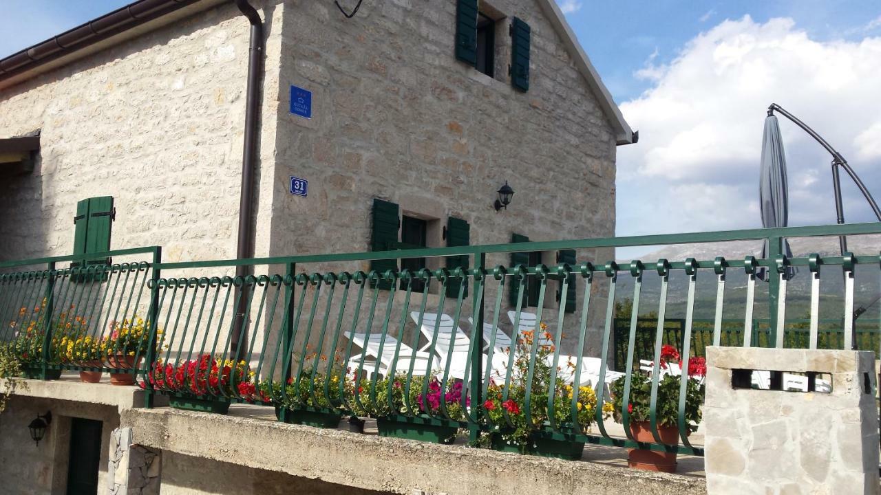 Villa Cetina Milasi Exteriör bild