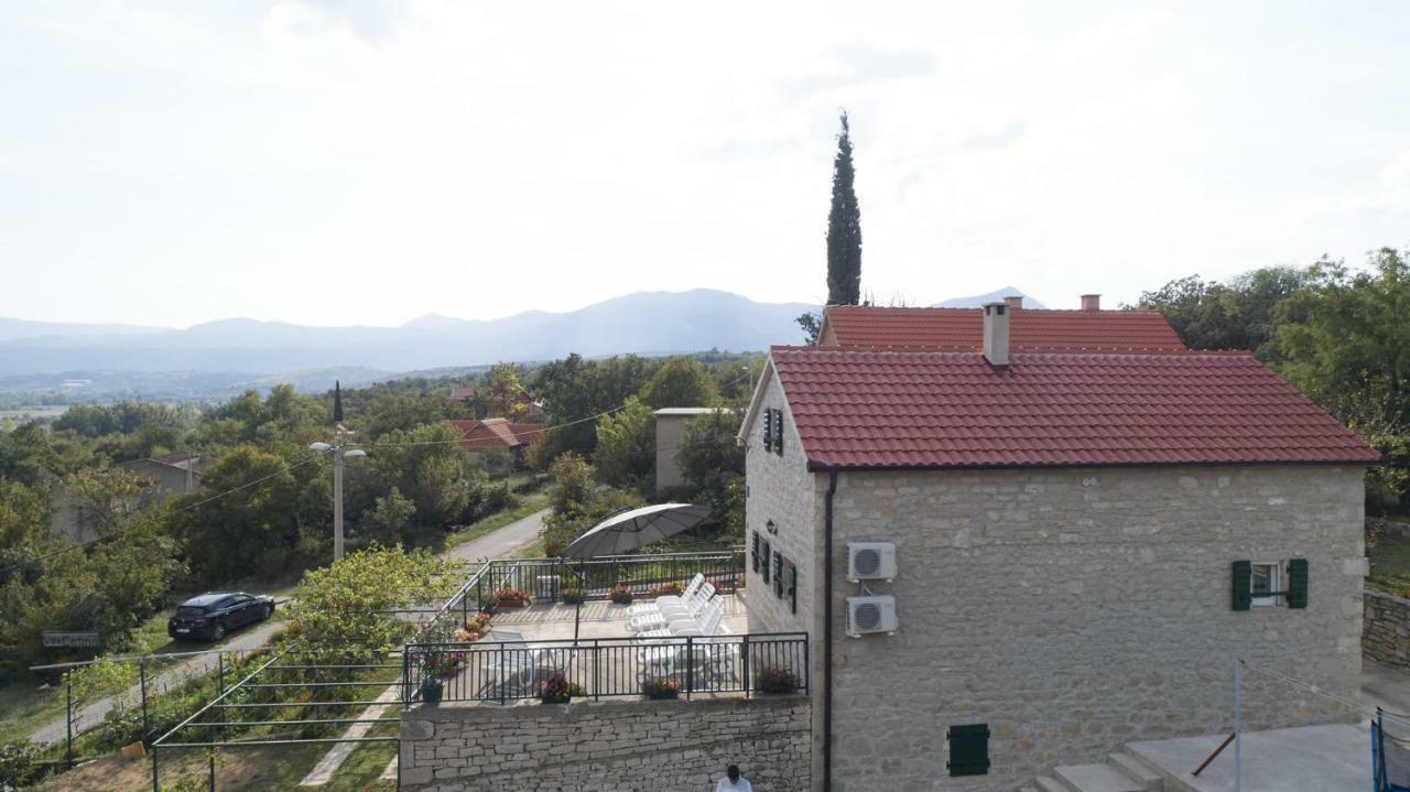 Villa Cetina Milasi Exteriör bild