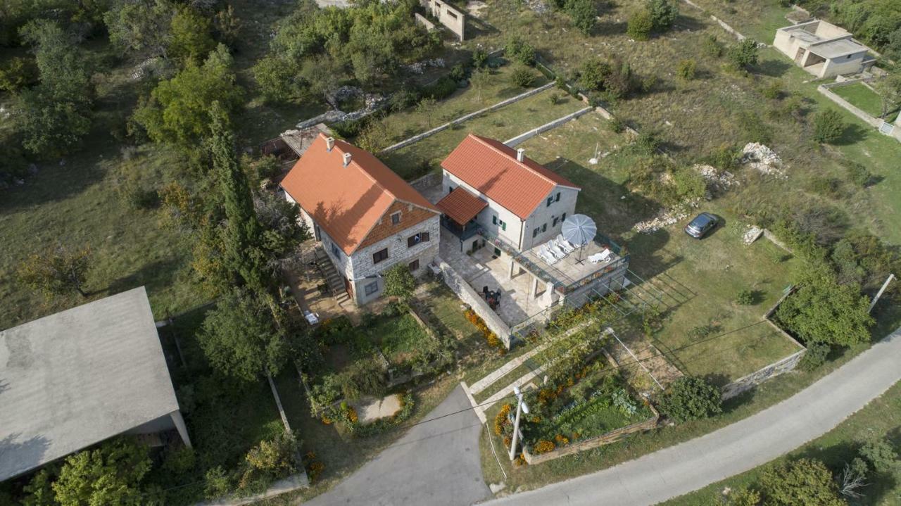 Villa Cetina Milasi Exteriör bild